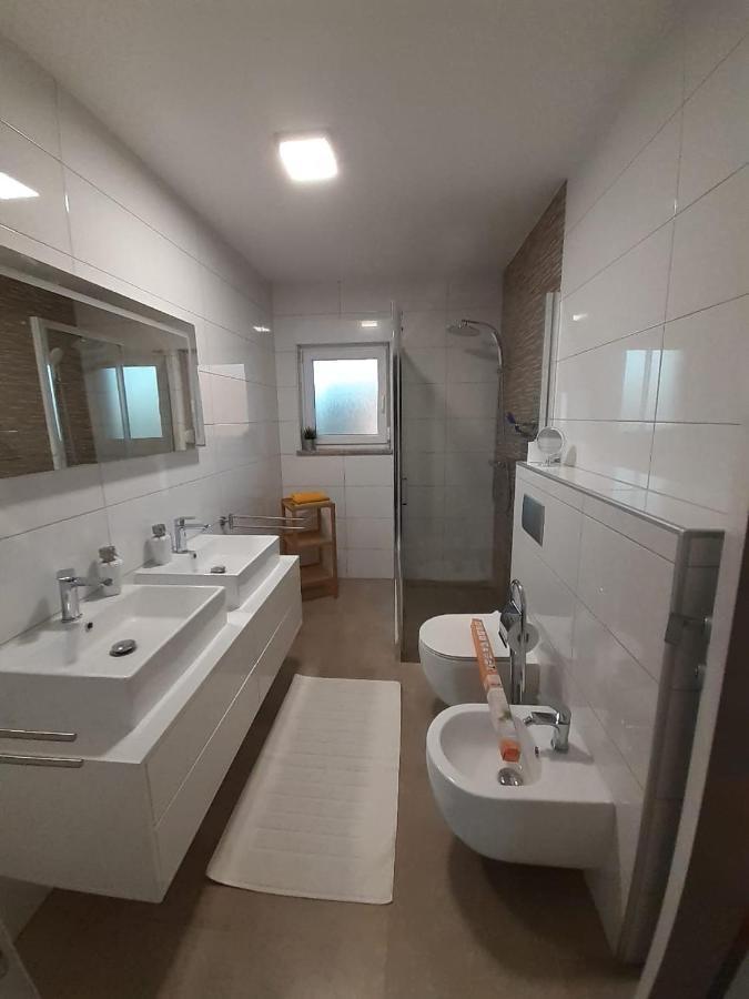 Holiday House Emjalemi Pula Zewnętrze zdjęcie