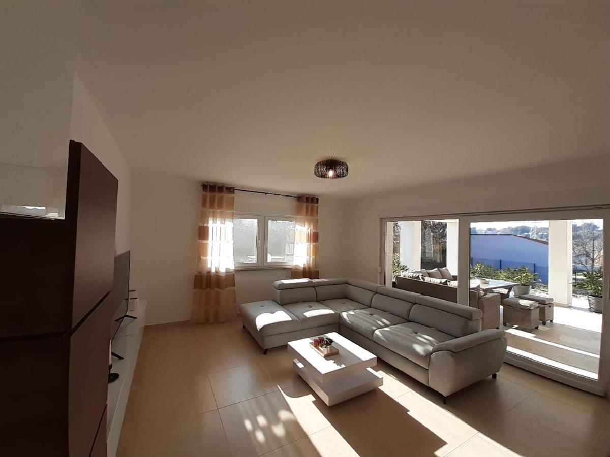 Holiday House Emjalemi Pula Zewnętrze zdjęcie