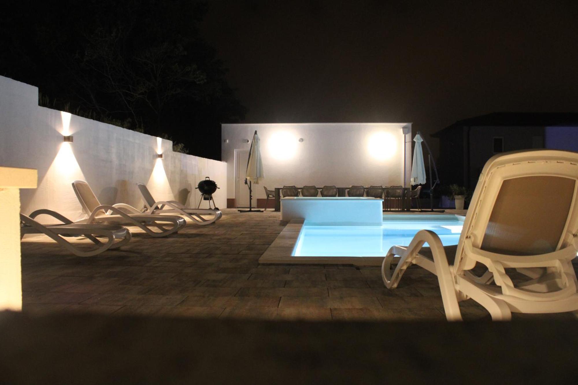 Holiday House Emjalemi Pula Zewnętrze zdjęcie