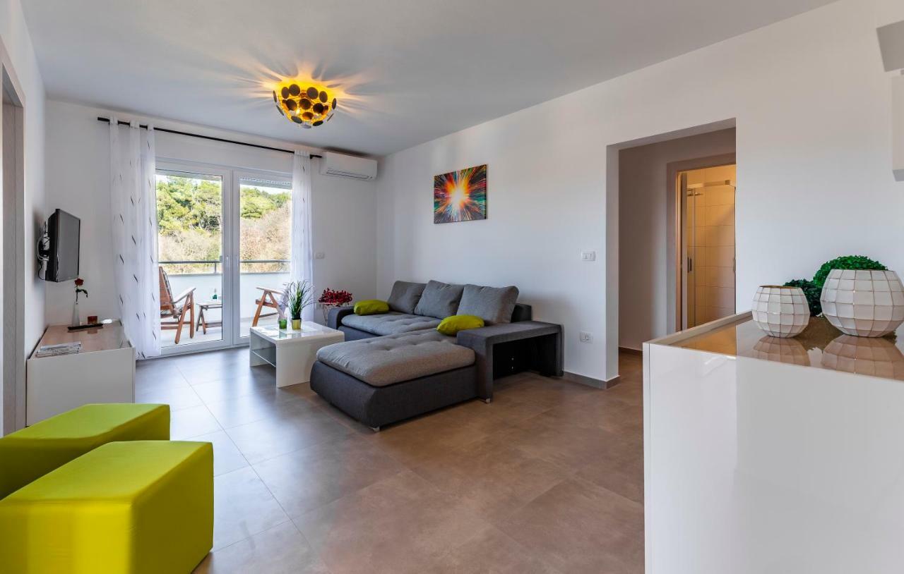 Holiday House Emjalemi Pula Zewnętrze zdjęcie