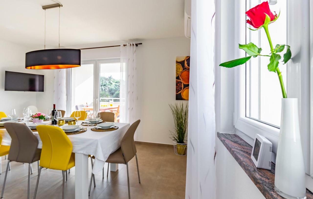 Holiday House Emjalemi Pula Zewnętrze zdjęcie