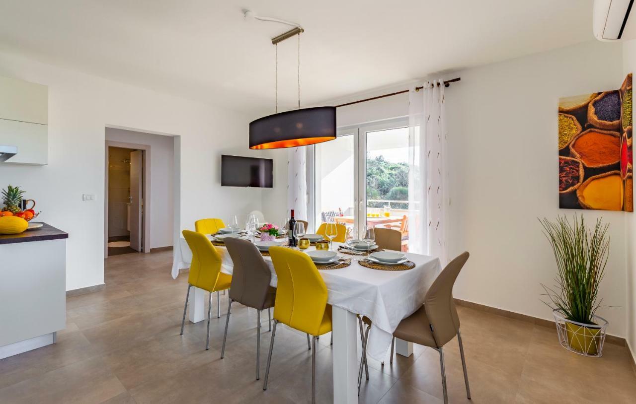 Holiday House Emjalemi Pula Zewnętrze zdjęcie
