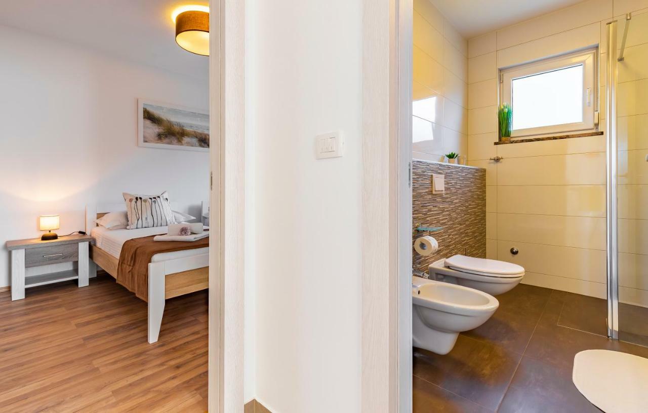 Holiday House Emjalemi Pula Zewnętrze zdjęcie